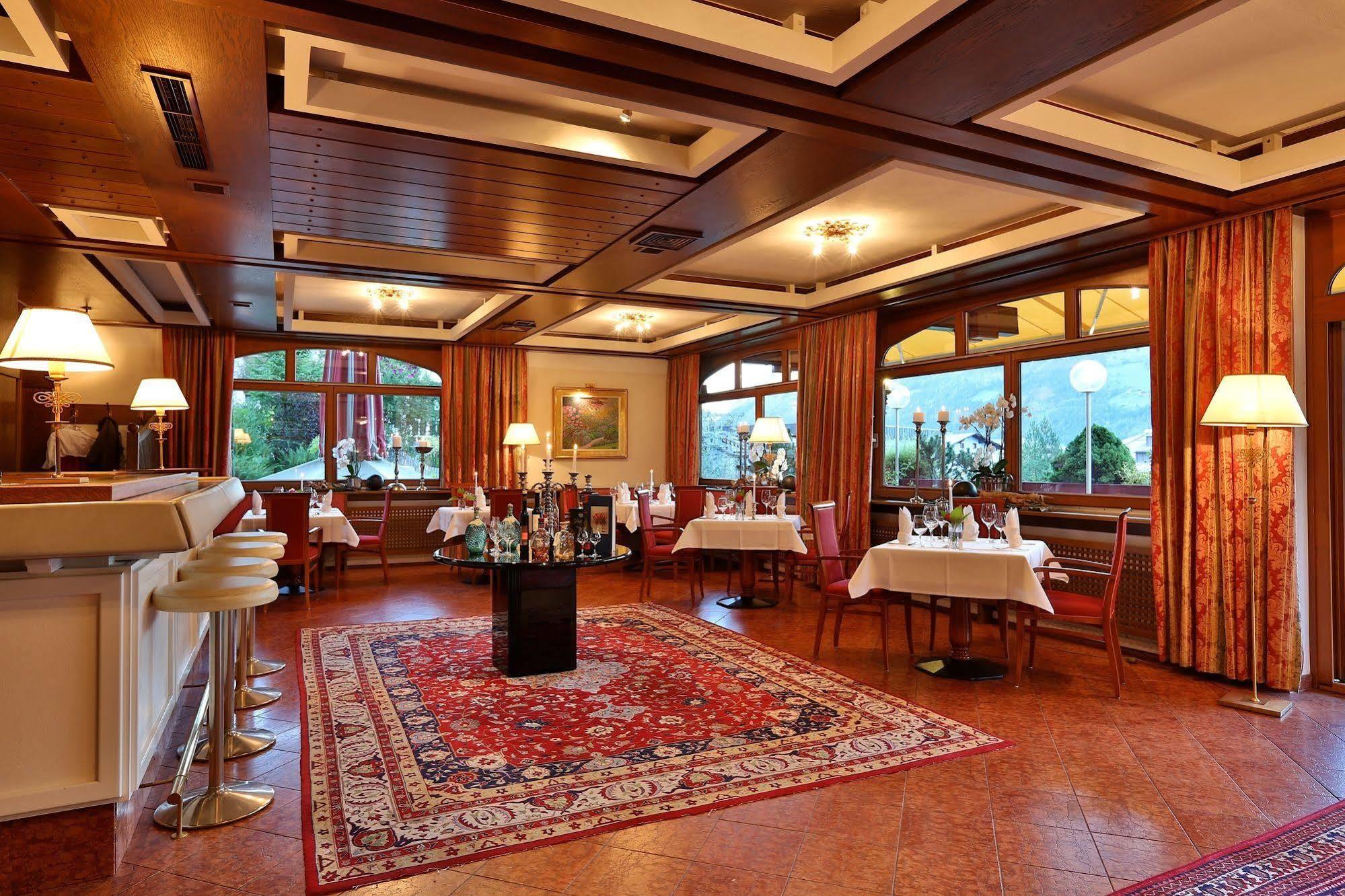 Alpin- Das Sporthotel, Summercard Included May - September Целль-ам-Зеє Екстер'єр фото