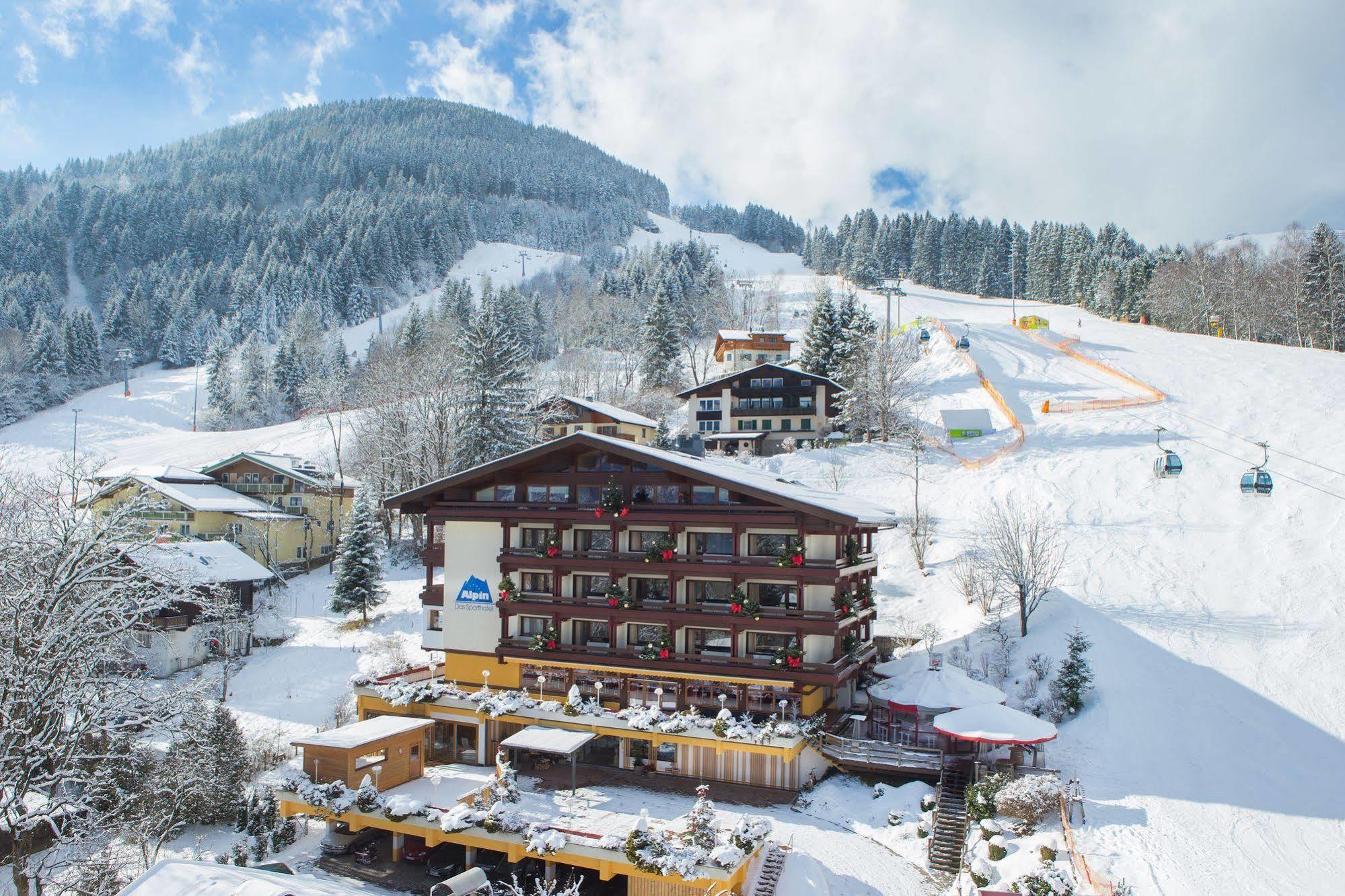 Alpin- Das Sporthotel, Summercard Included May - September Целль-ам-Зеє Екстер'єр фото